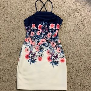 GUESS Floral Body Con Dress